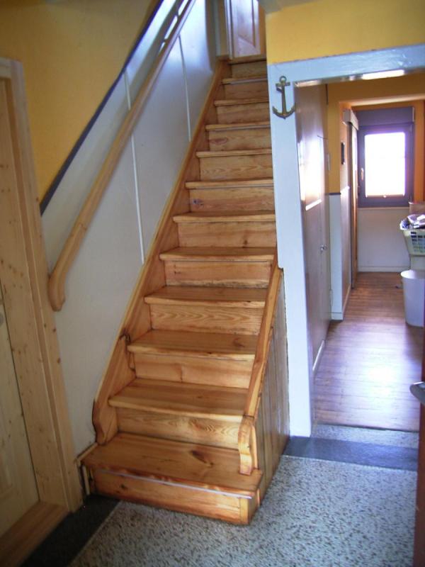 Überarbeitete Treppe in Kiefer geölt
