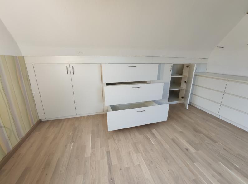 Einbauschrank in weiß nach Maß
